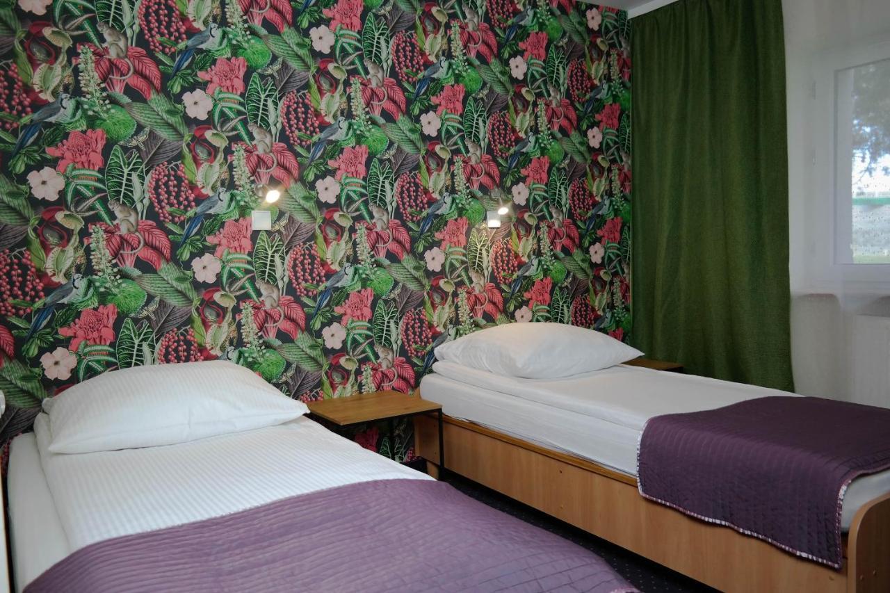 Hotel George Nadarzyn Extérieur photo