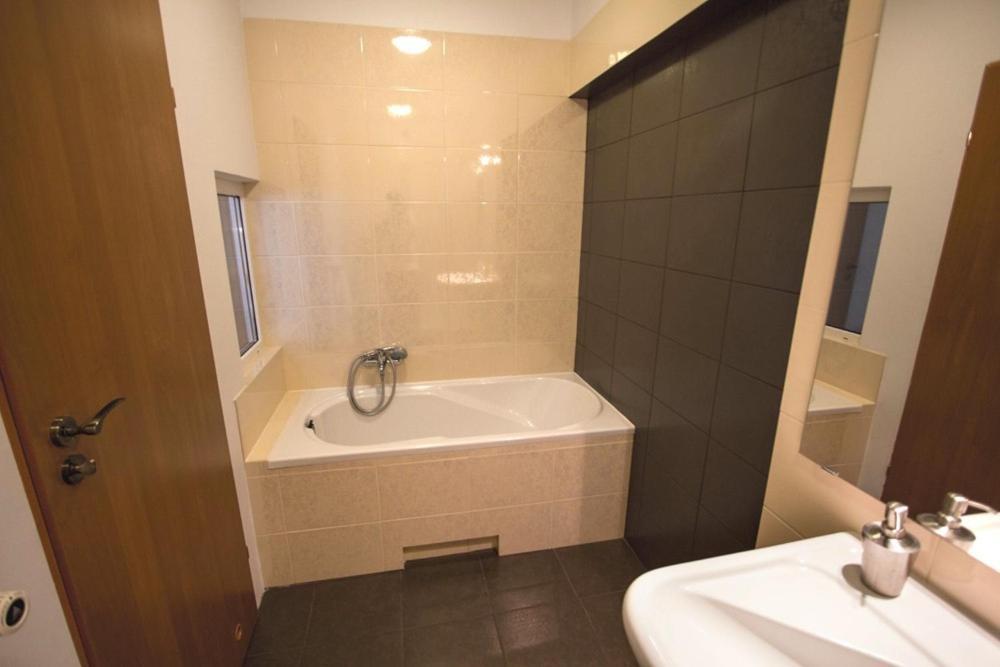 Hotel George Nadarzyn Chambre photo